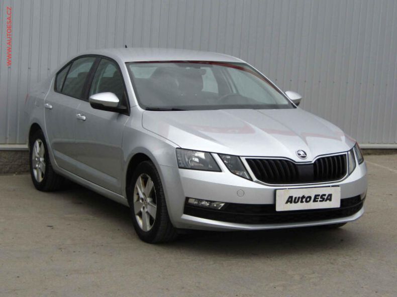 Škoda Octavia - hlavní foto