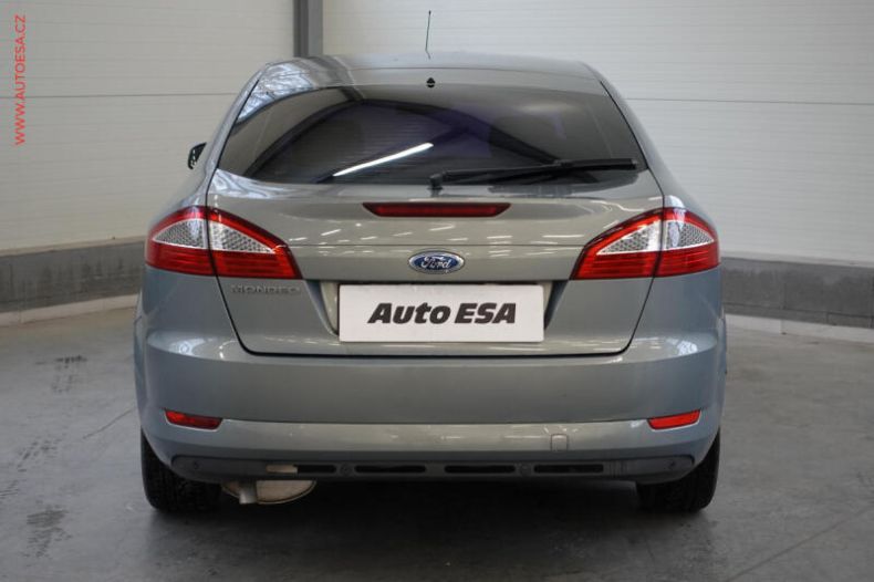 Ford Mondeo - hlavní fotka