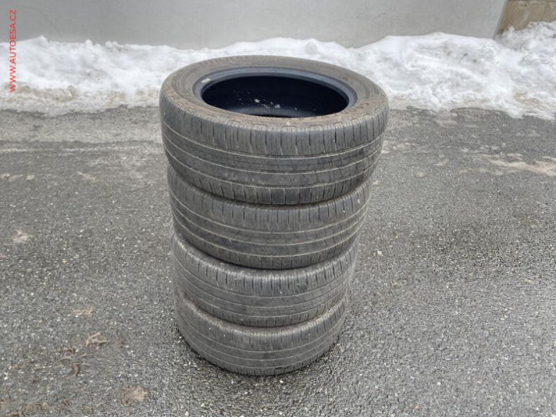 Škoda Octavia - hlavní fotka