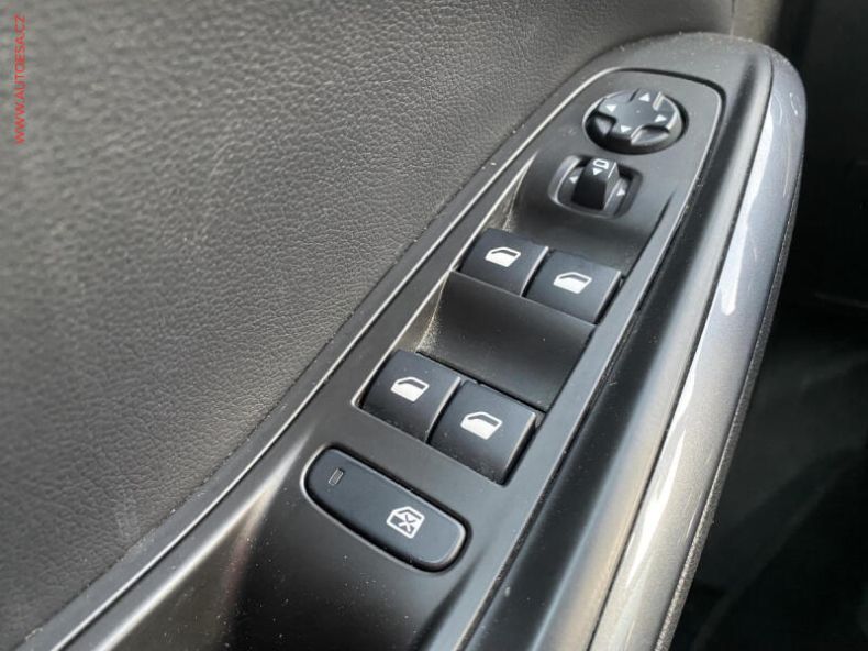 Opel Grandland X - hlavní fotka