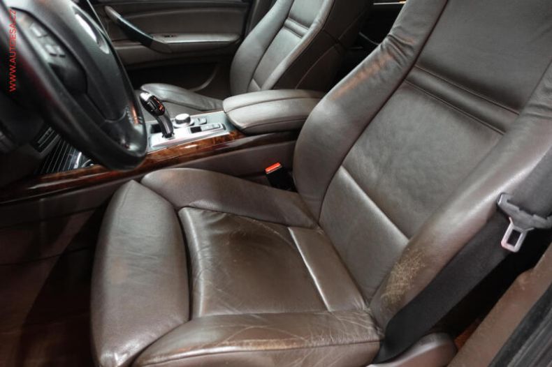 BMW X5 - hlavní fotka