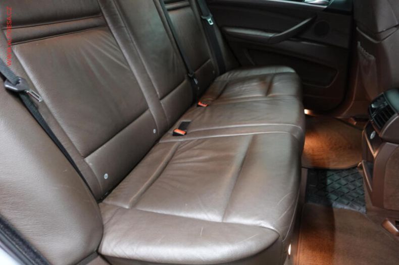 BMW X5 - hlavní fotka