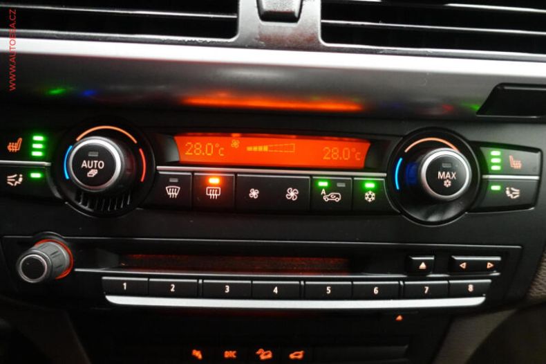 BMW X5 - hlavní fotka