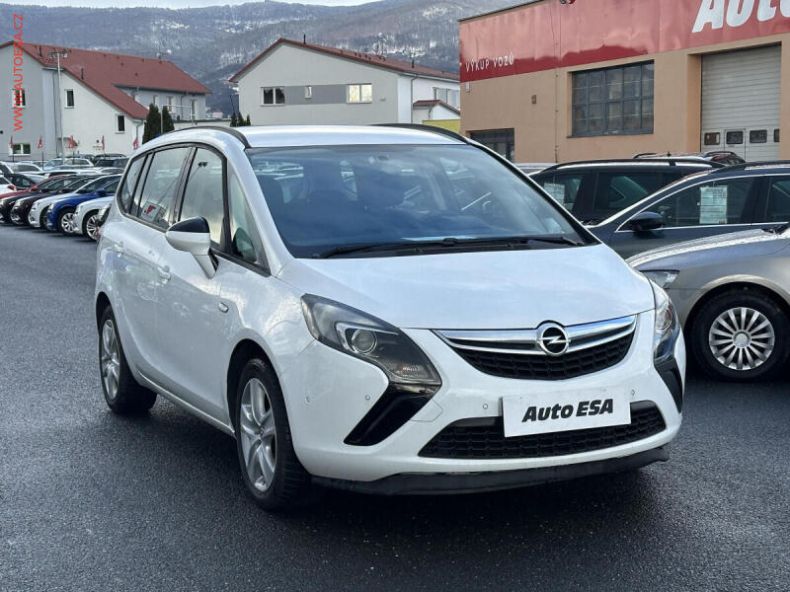 Opel Zafira - hlavní foto