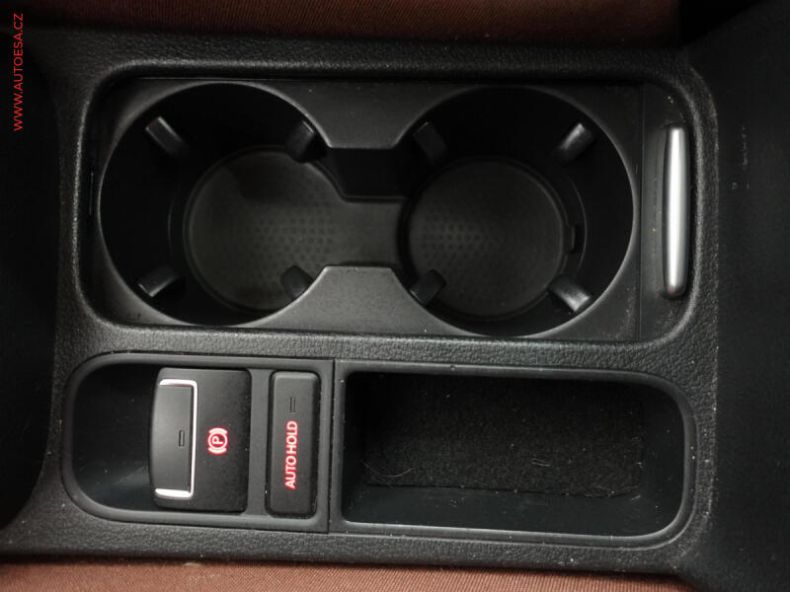 Volkswagen Tiguan - hlavní fotka