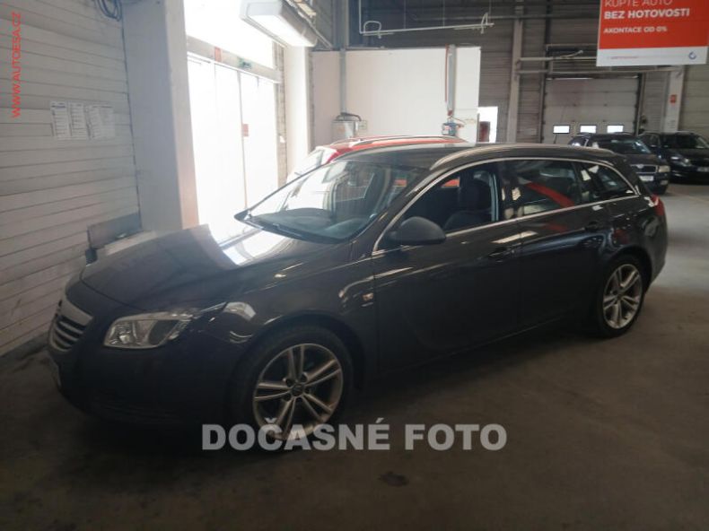Opel Insignia - hlavní fotka inzerátu