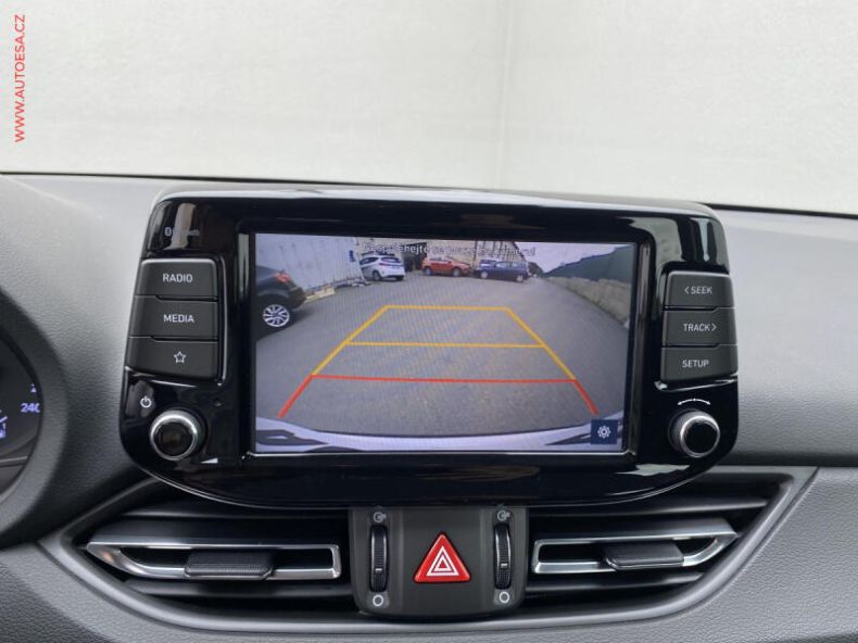 Hyundai i30 - hlavní fotka