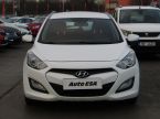 Hyundai i30 - fotka číslo 1
