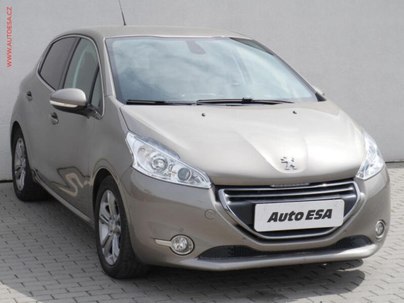 Peugeot 208 - hlavní fotka inzerátu