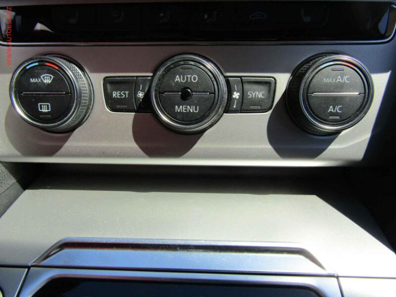 Volkswagen Passat - hlavní fotka