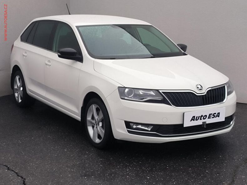 Škoda Rapid - hlavní foto