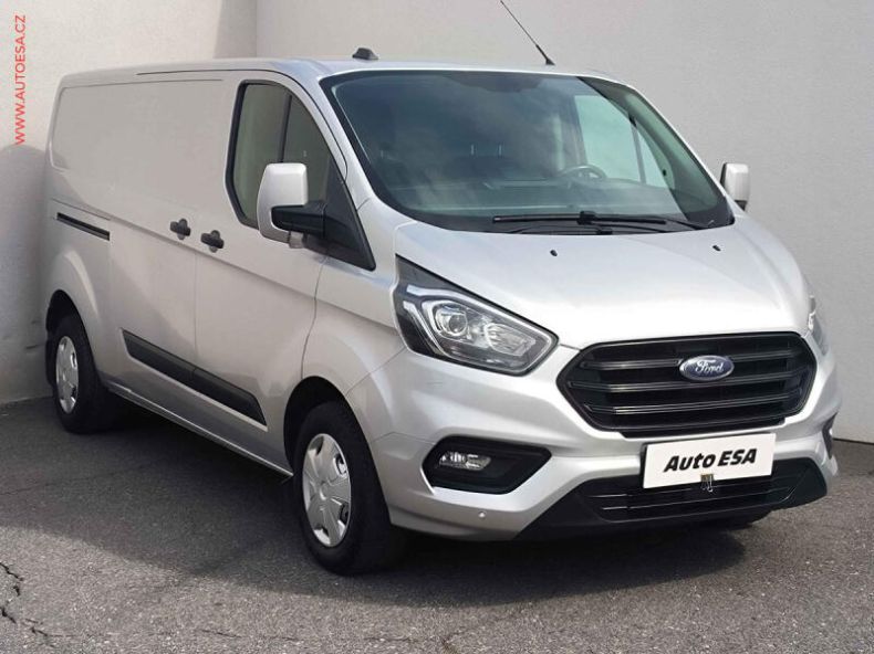 Ford Transit - hlavní foto