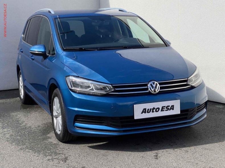 Volkswagen Touran - hlavní foto