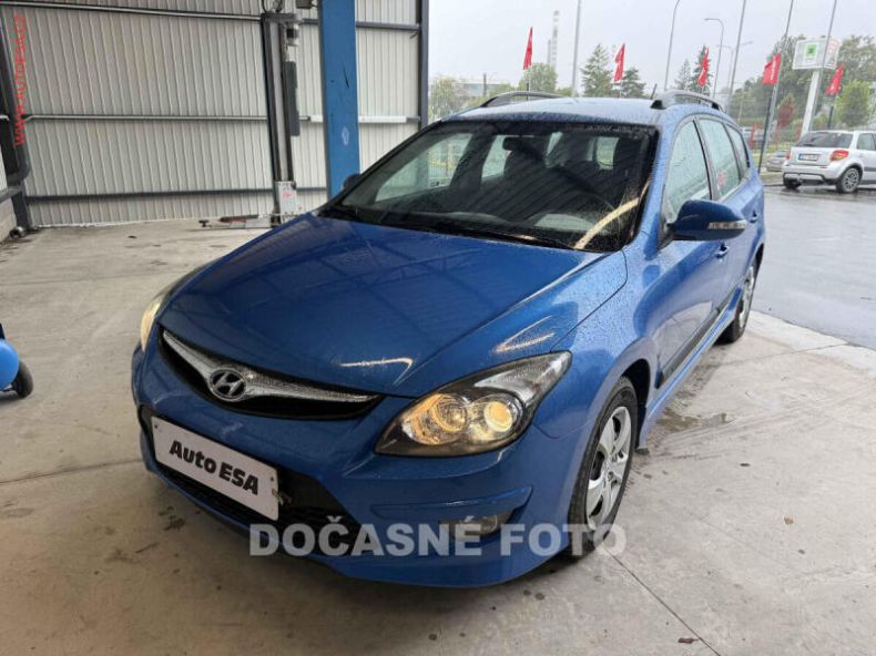 Hyundai i30 - hlavní foto