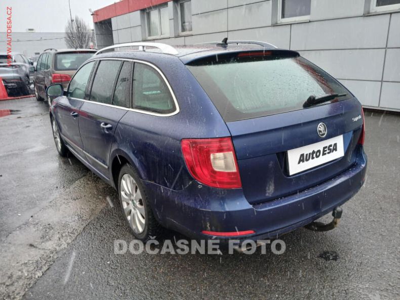 Škoda Superb - hlavní fotka