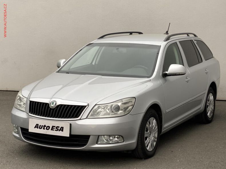 Škoda Octavia - hlavní fotka
