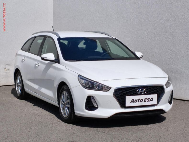 Hyundai i30 - hlavní foto