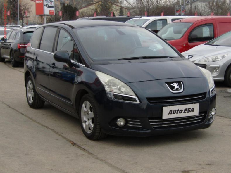 Peugeot 5008 - hlavní foto