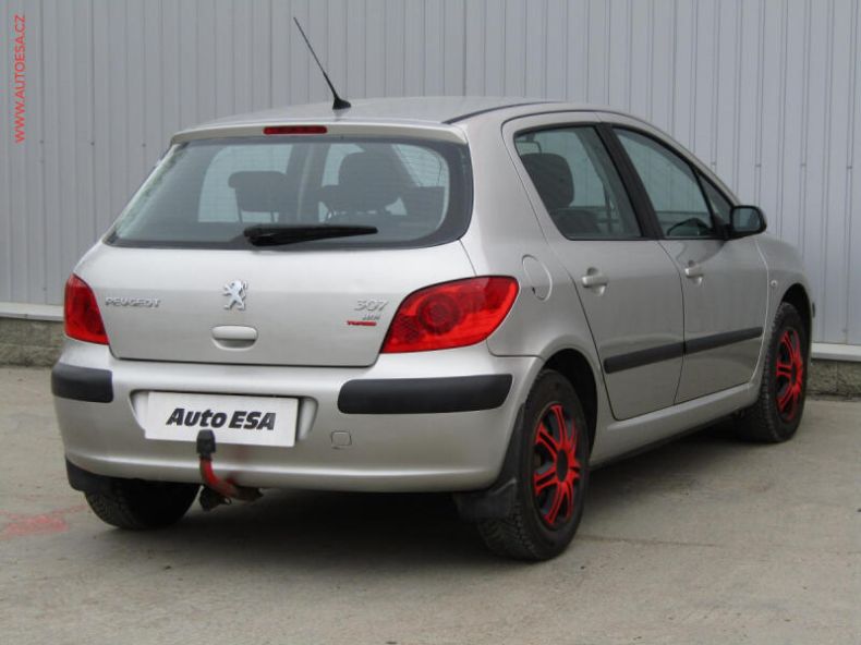 Peugeot 307 - hlavní fotka