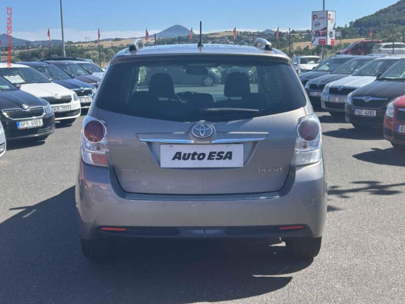 Toyota Verso - hlavní fotka