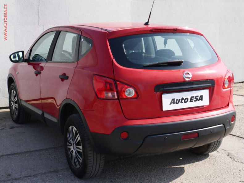 Nissan Qashqai - hlavní fotka