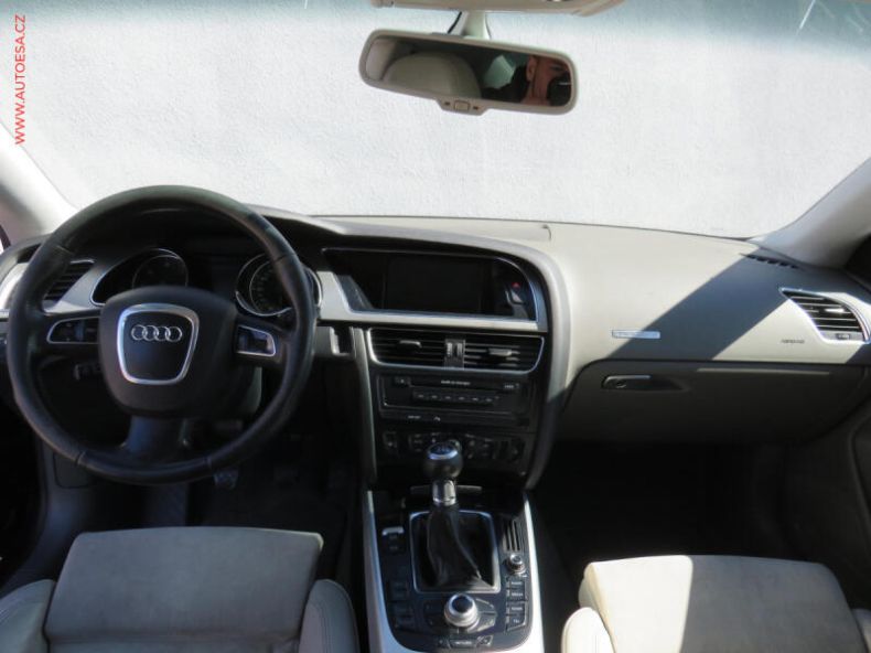 Audi A5 - hlavní fotka