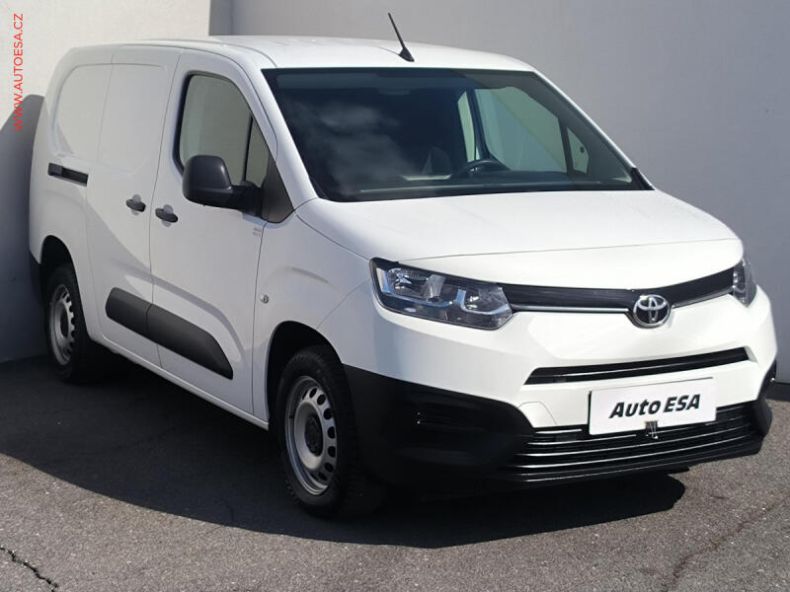 Toyota PROACE CITY - hlavní foto