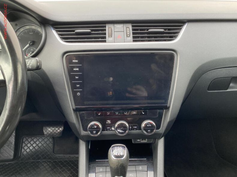 Škoda Octavia - hlavní fotka
