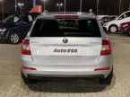 Škoda Octavia - fotka číslo 4