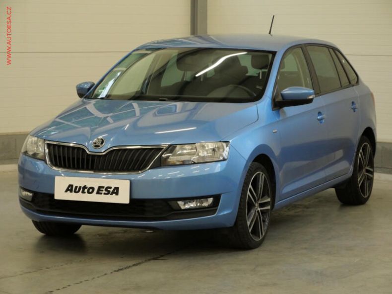 Škoda Rapid - hlavní fotka