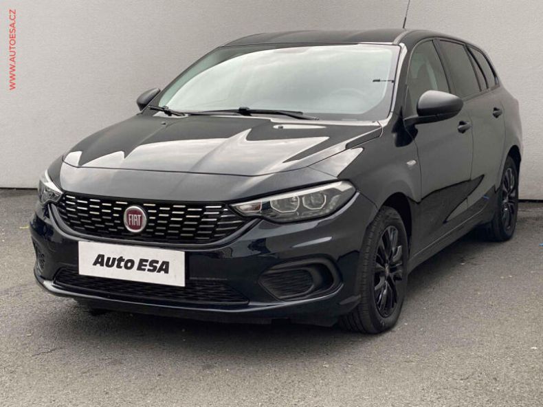 Fiat Tipo - hlavní fotka