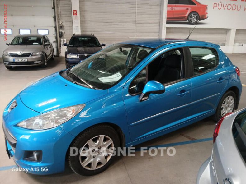 Volkswagen Touran - hlavní foto