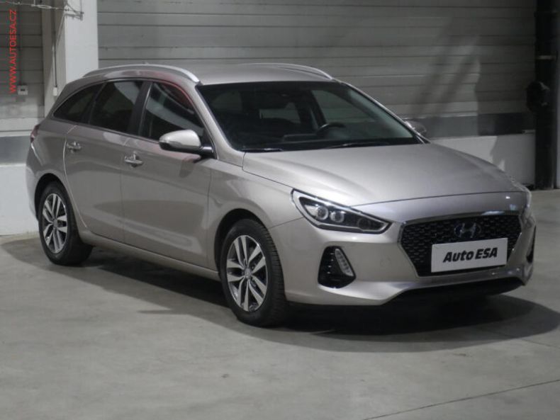 Hyundai i30 - hlavní fotka inzerátu