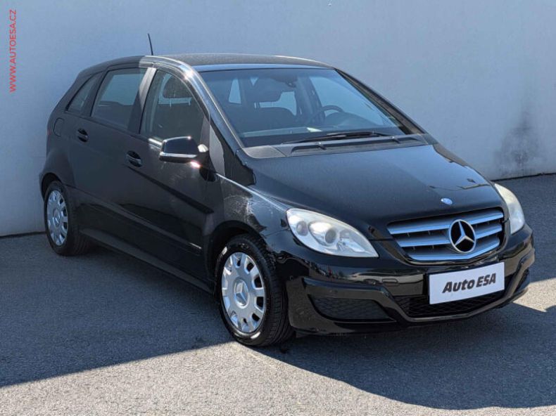Mercedes Třída B - hlavní foto