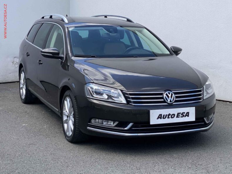 Volkswagen Passat - hlavní fotka inzerátu