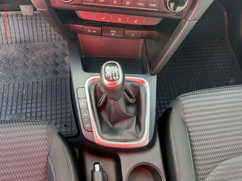 Kia Cee'd - hlavní fotka