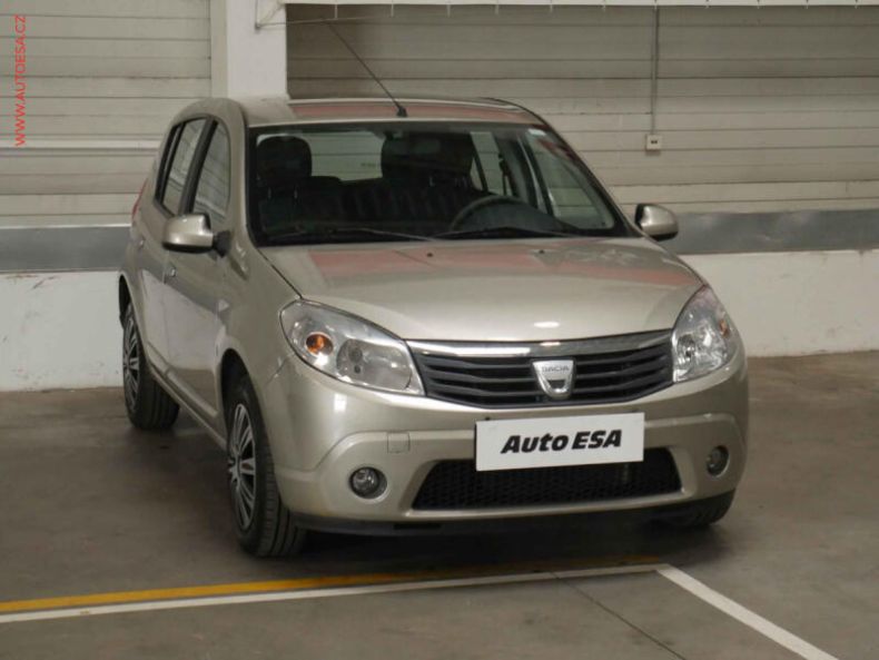 Dacia Sandero - hlavní foto
