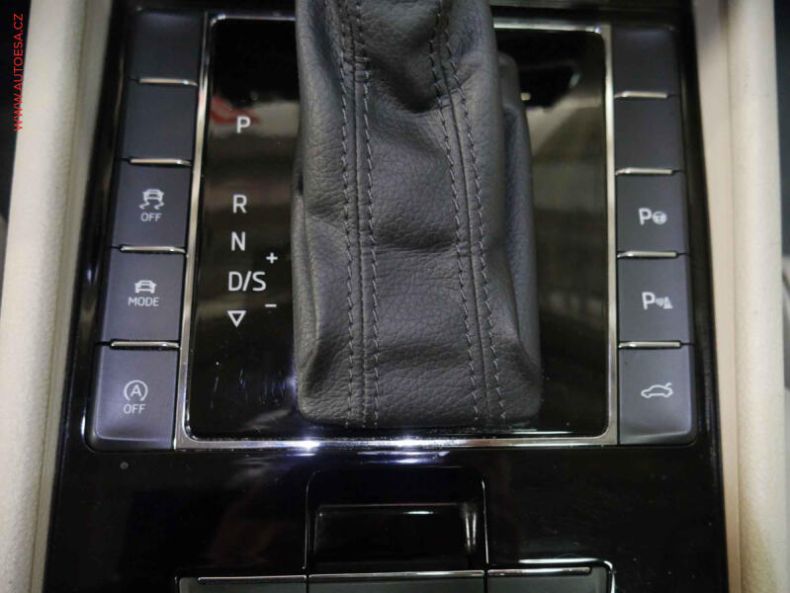 Škoda Superb - hlavní fotka