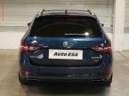 Škoda Superb - fotka číslo 4