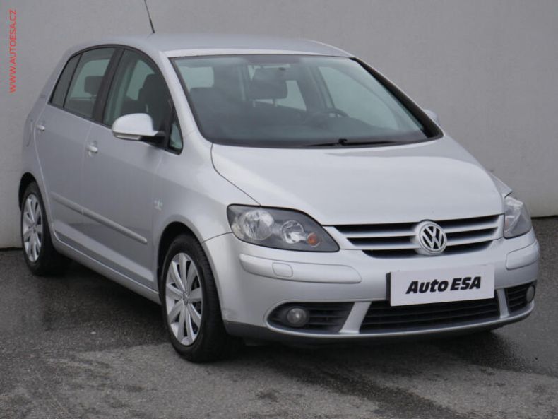 Volkswagen Golf - hlavní foto