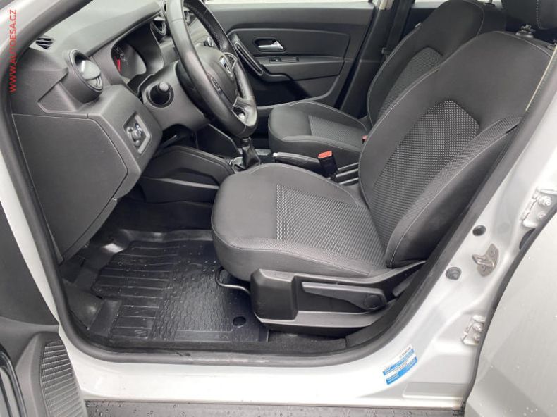 Dacia Duster - hlavní fotka