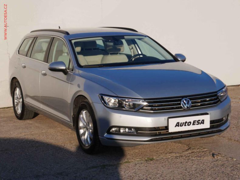 Volkswagen Passat - hlavní fotka inzerátu