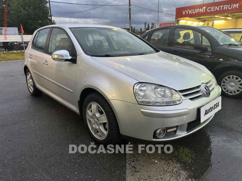 Volkswagen Golf - hlavní fotka inzerátu