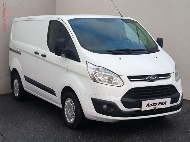 Ford Transit - hlavní foto