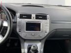 Ford Kuga - fotka číslo 11