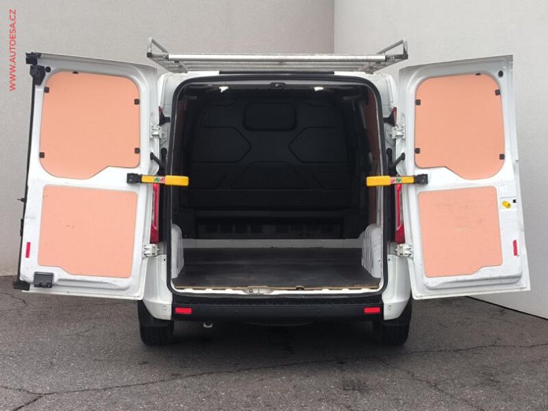 Ford Transit - hlavní fotka