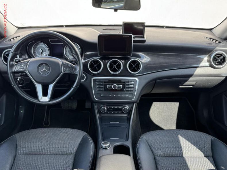 Mercedes Třída CLA - hlavní fotka