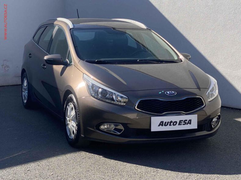 Kia Cee'd - hlavní foto