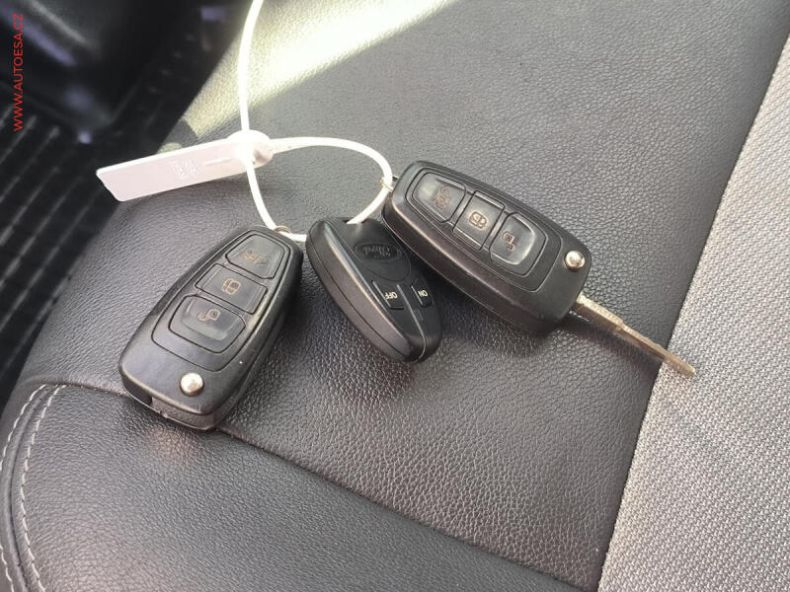 Ford Transit - hlavní fotka