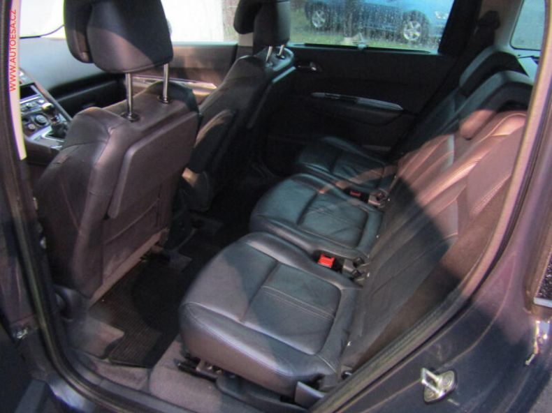 Peugeot 5008 - hlavní fotka